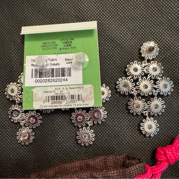 100% Authentic Kate Spade Heirloom Crystal Gardens Earrings Chandelier WBRU4175 - Picture 9 of 11